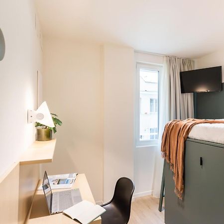 Well-Located Campus Rooms Near City Park Милано Екстериор снимка