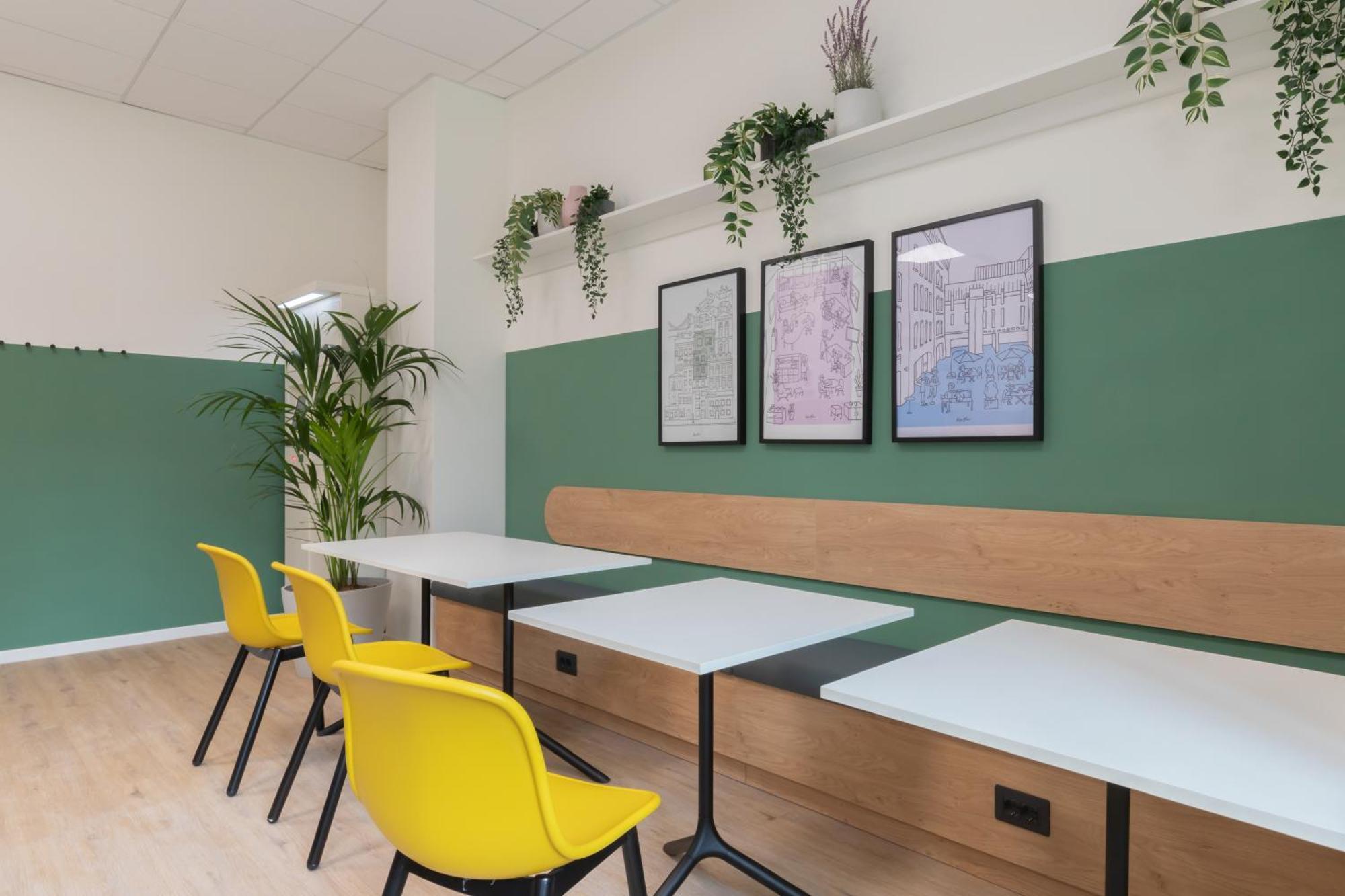 Well-Located Campus Rooms Near City Park Милано Екстериор снимка