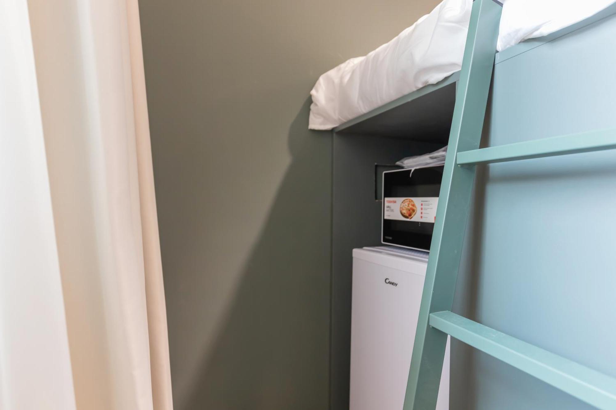 Well-Located Campus Rooms Near City Park Милано Екстериор снимка